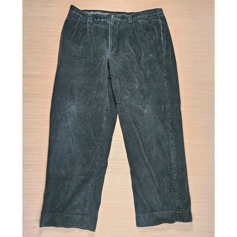 LL Bean Corduroy Pants Mens 38x29.5 Green Classic Fit Pleated Cotton Casual